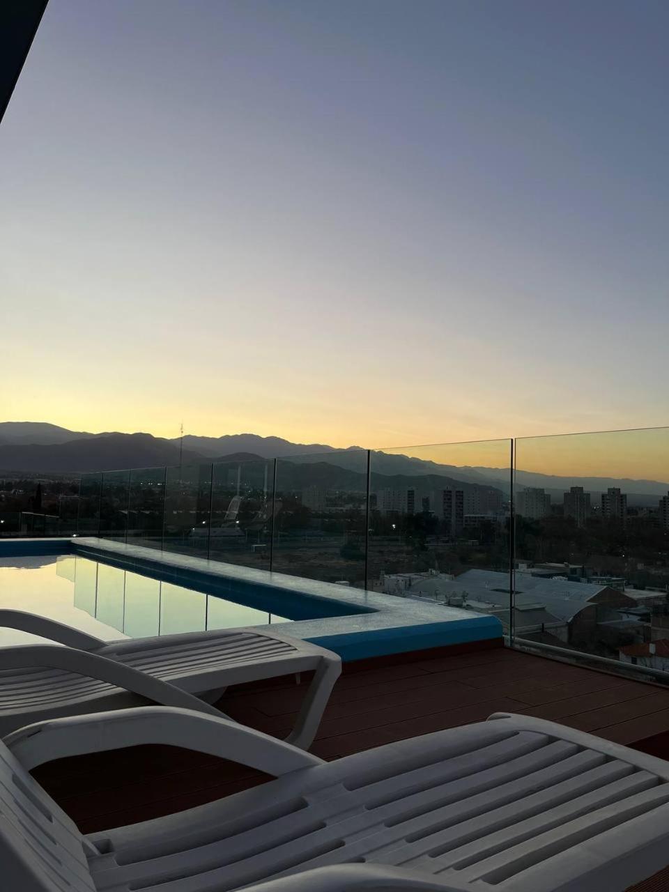 Apartamento Centrico Con Las Mejores Vistas De מנדוזה מראה חיצוני תמונה